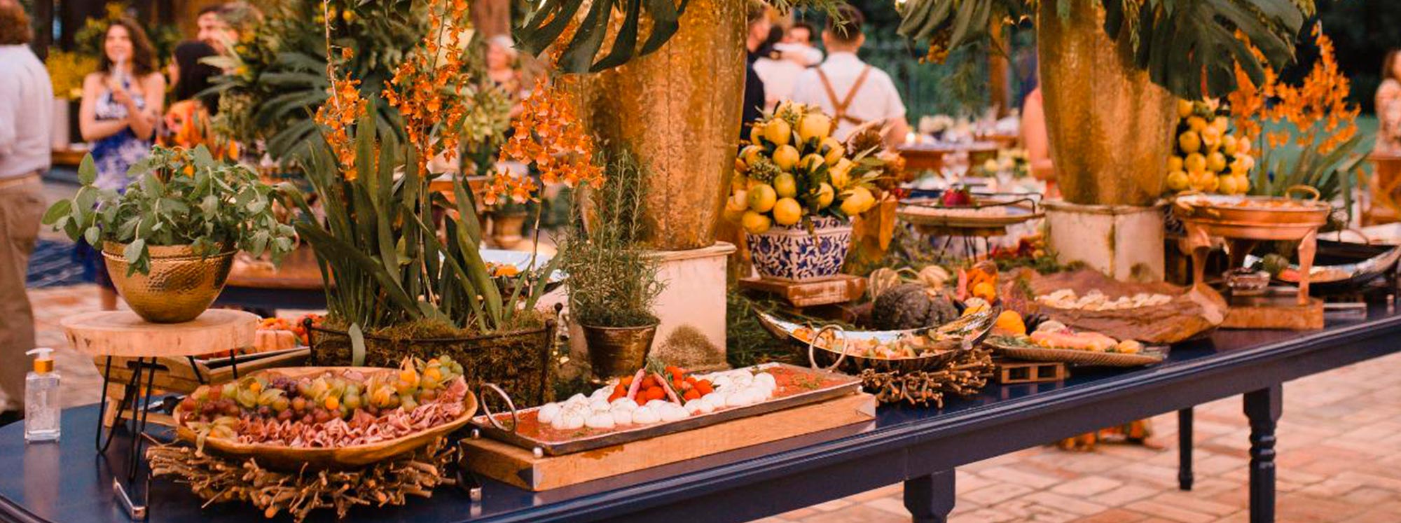 Mesa posta buffet casamento Sorocaba — Rondello